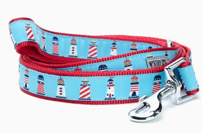 Dog Leash Lighthouses