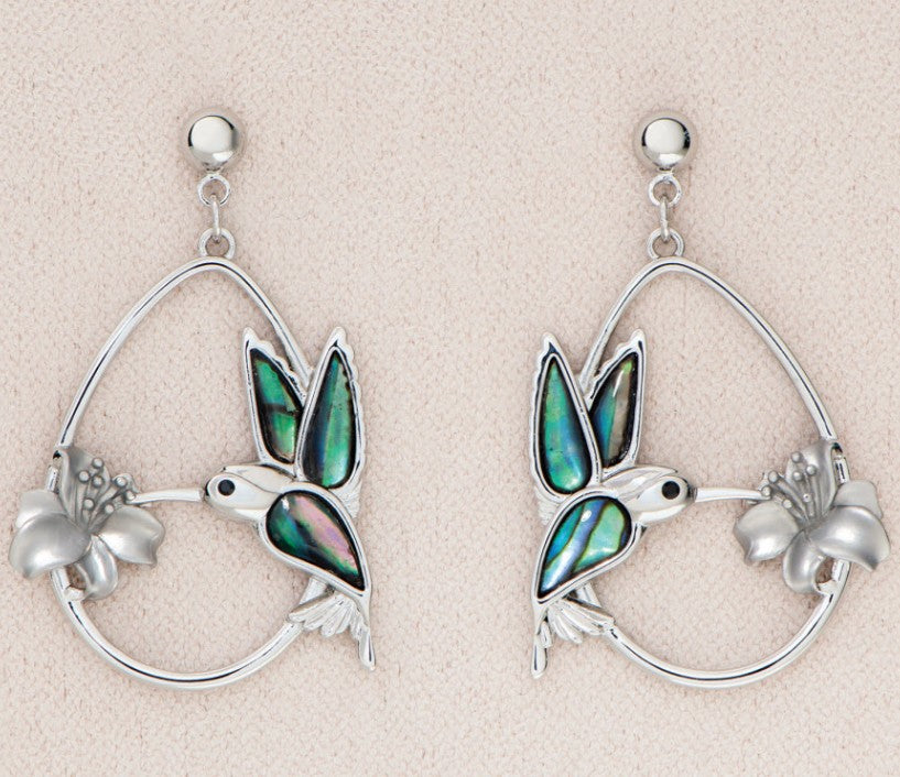 Earring AB Fluttering Hummingbird
