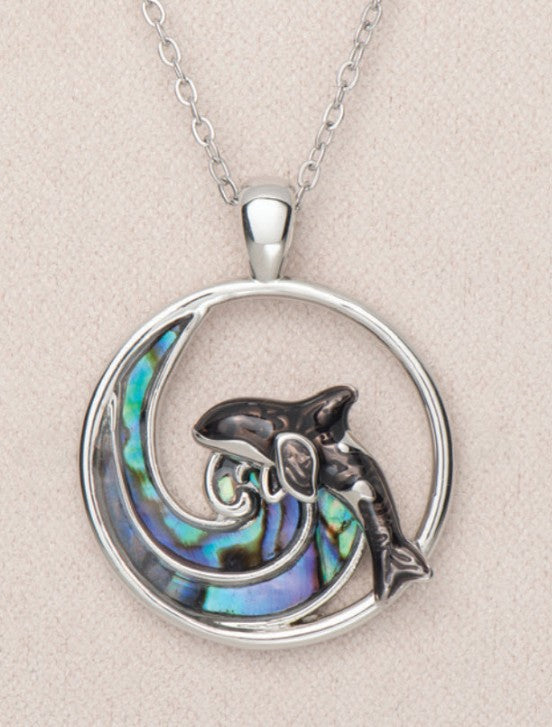 Necklace AB Swimming Orca