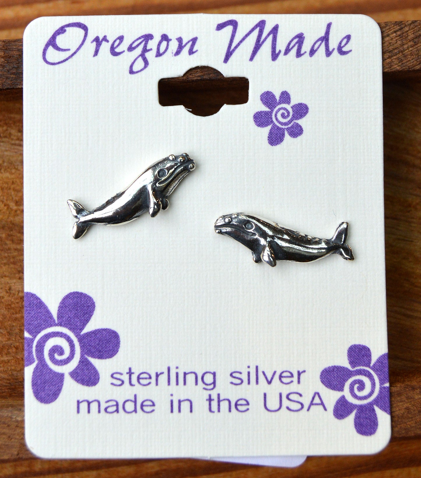 Earring PD Gray Whale