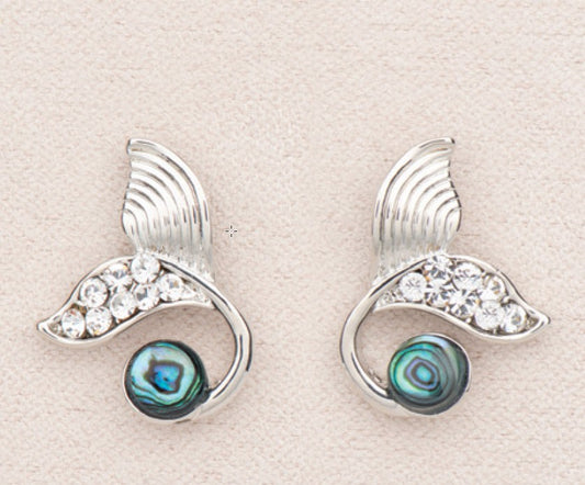 Earring AB Cresting Whale Tail