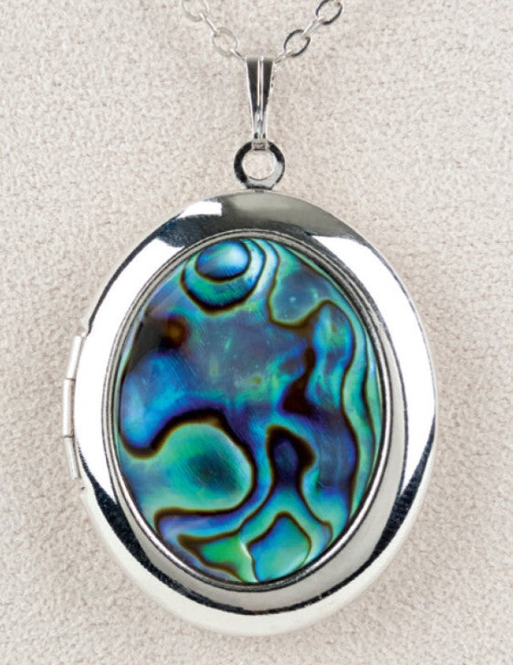 Necklace AB Oval Locket